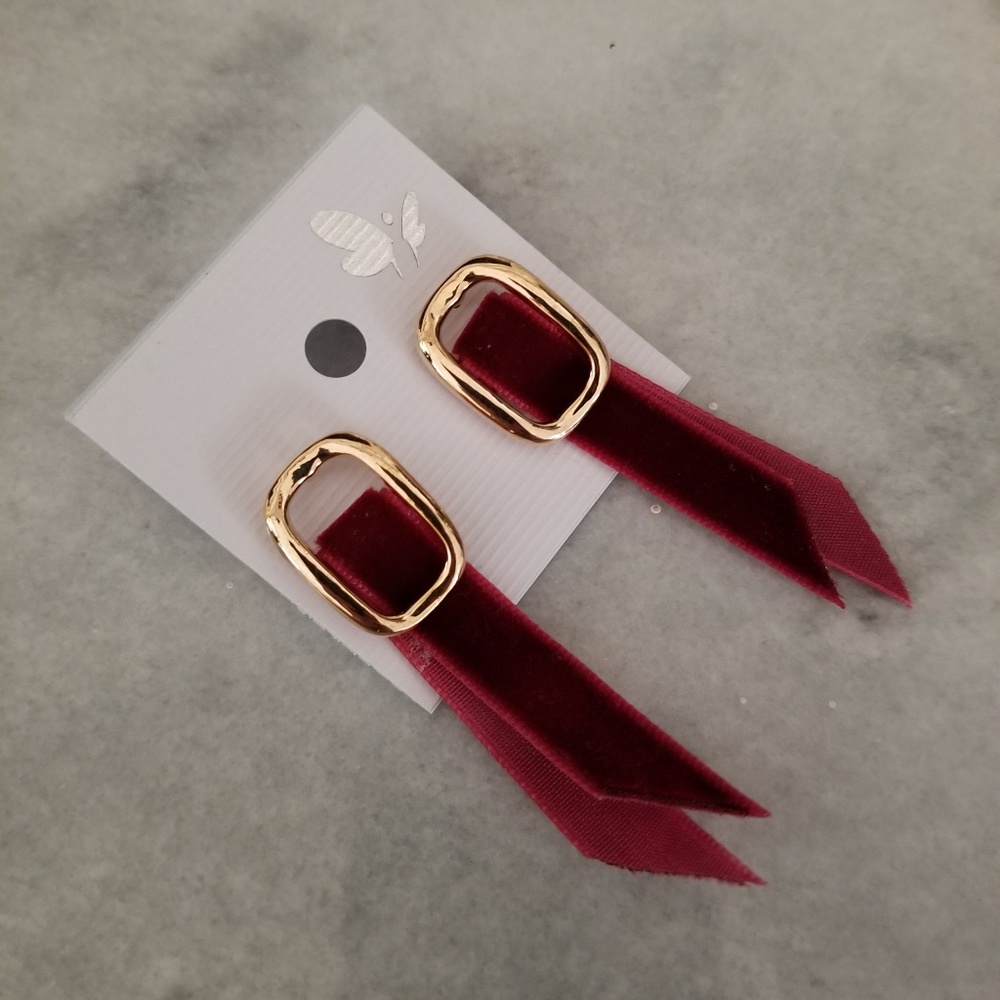 Vintage Suede Ribbon earrings